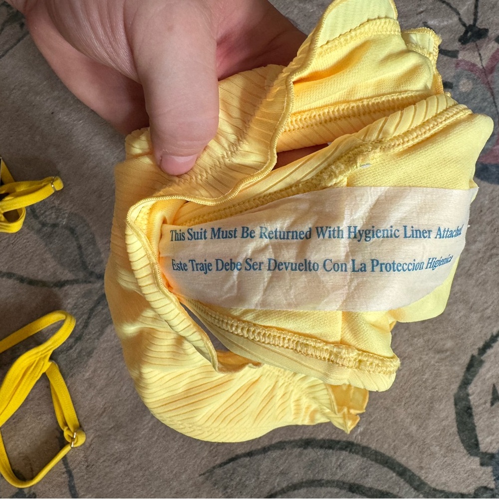 Yellow Ruffle Bikini Bottoms - Picture 7 of 7